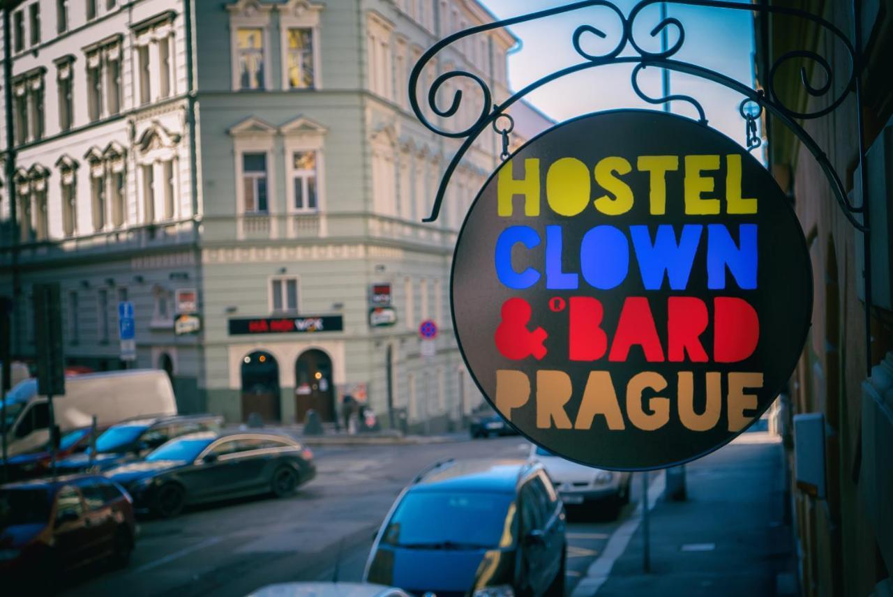 Clown And Bard Hostel Прага Екстер'єр фото